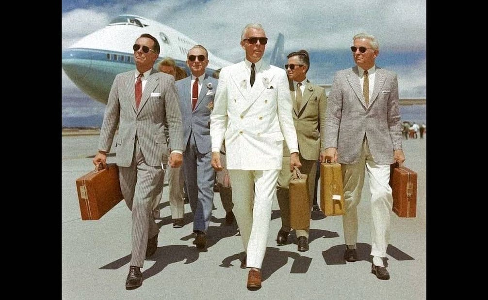 Los jets, como medio de transporte, fueron una nueva forma de vivir el lujo, pero también de sostener esos lujos, como sucedió con los viajes de negocios más exitosos. Pinterest.