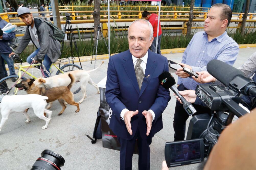 Pedro Ferriz de Con interpuso una queja ante el INE por supuestas fallas en la aplicación del INE para registrar apoyos a candidatos sin partido. (ARCHIVO EL UNIVERSAL)