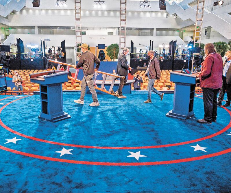 Al manejo de la pandemia por coronavirus, las protestas raciales y el tema de la Corte Suprema se suman las revelaciones sobre sus pagos de impuestos. Foto: ERIC BARADAT. AFP