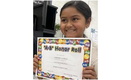 Papá supo que habían matado a su hija en tiroteo de texas cuando atendía a sobreviviente que dijo: "le dispararon a mi mejor amiga"