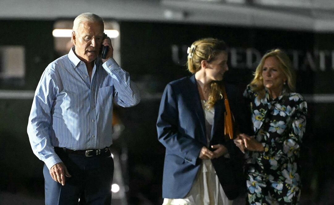 Los líderes demócratas, incluidos exmandatarios como Bill Clinton y Barack Obama, han apoyado al presidente. Foto: AFP / Mandel NGAN