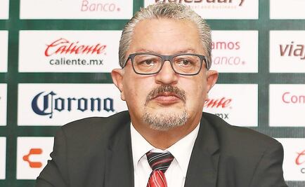 Carlos López acusa campaña en contra