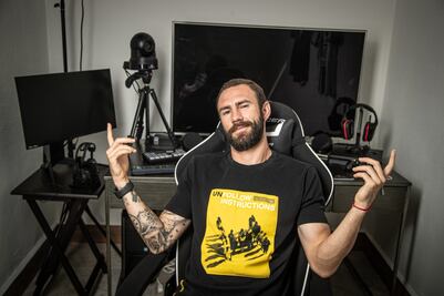 Miguel Layún le entra a los eSports