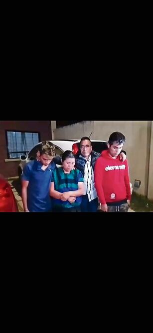 Fernando José y Luis Armando López Méndez, hijos de la alcaldesa Maruca Méndez y su esposo Fernando López López, ya están en su casa. Foto: Especial