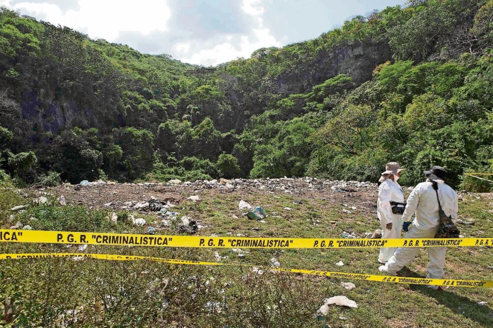 Según la indagatoria de la PGR, se ubica a La Rana y a sus cómplices en el basurero de Cocula, un momento clave en la desaparición de los estudiantes (ARCHIVO EL UNIVERSAL)