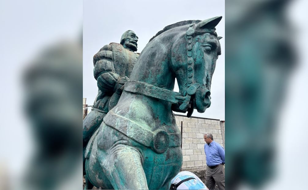 Encuentran estatua de Hernán Cortés en Morelos; INAH y alcalde de Cuernavaca disputan destino de la figura.
(09/09/26)
Foto: Especial.