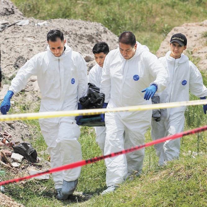 Desorden. El director del IJCF, Carlos Daniel Barba, aseguró que la anterior administración dejó desorden en el trato de los cuerpos. (ARCHIVO EL UNIVERSAL)