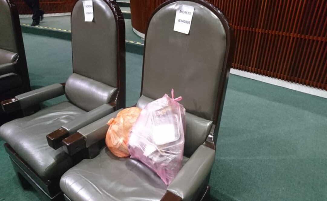 Las curules que más sucias terminaron fueron las de Movimiento Ciudadano y una parte de Morena. Foto Alejandra Canchola