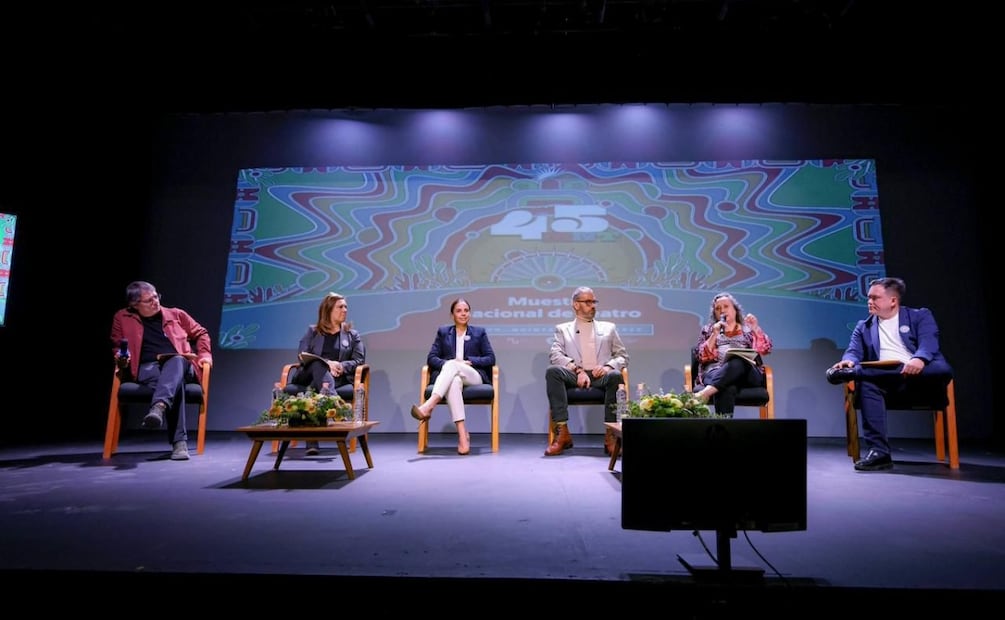 Ana Paty Peralta presenta la 45ª edición de la Muestra Nacional de Teatro en Cancún (29/10/2025). Foto: Especial