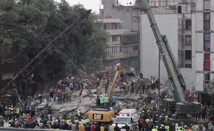 Mancera confirma 93 muertos y 60 atrapados tras sismo en CDMX