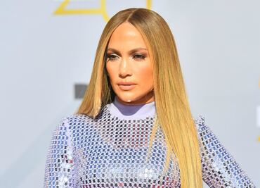 Jennifer López apuesta por el pelo rapunzel y triunfa en redes sociales