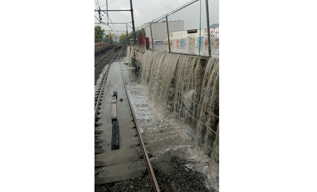 Lluvias provocan suspensión de servicio  Guelatao a La Paz en la Linea A; se mantiene servicio de Pantitlán a Guelatao.
Foto: Especial.