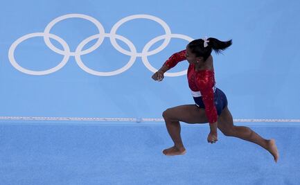 Simone Biles abandona la final por equipos de gimnasia en Tokio 2020