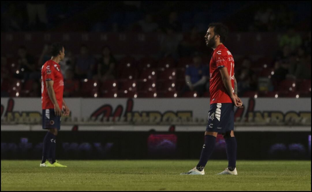 Los jugadores protestaron por adeudos. Foto: Imago 7