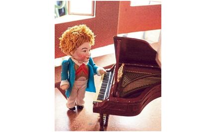 Representan la vida de Beethoven con títeres