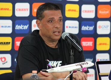 Marcelo Frigério acepta su molestia con el arbitraje del Clásico Capitalino, pero prefiere cuidar sus palabras: “Tengo que mirar mejor”