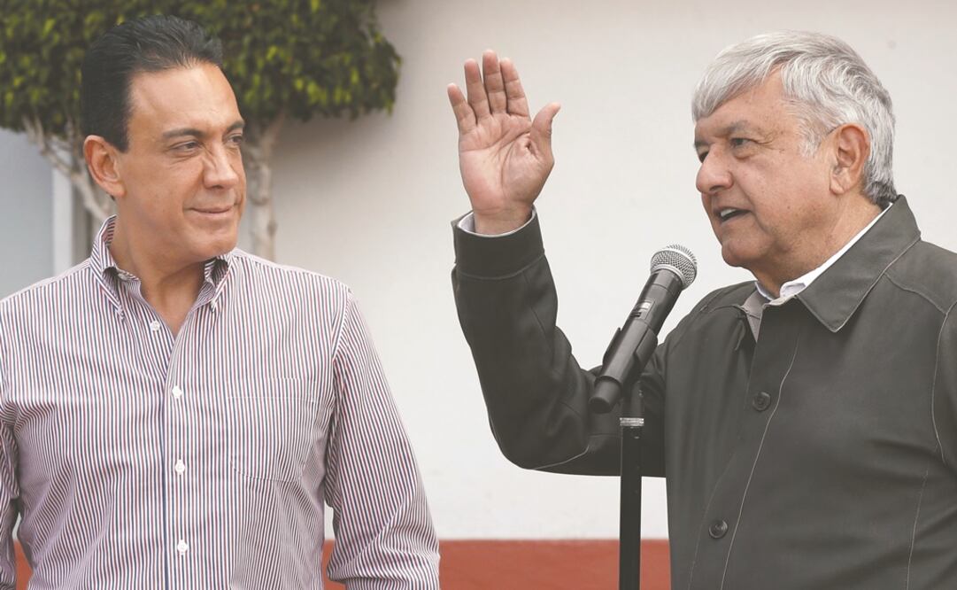 Con el gobernador Omar Fayad (PRI), Andrés Manuel López Obrador acordó invertir 10 mil millones de pesos para la refinería Bicentenario, en Tula. YADÍN XOLALPA. EL UNIVERSAL