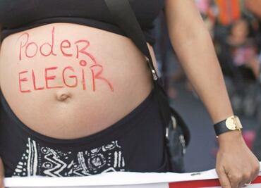 Muere argentina por tratar de abortar con un tallo de perejil