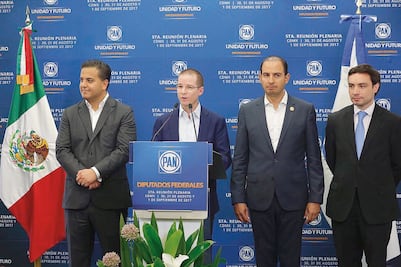 Doy la cara, no escondo nada: revira líder panista a Osorio