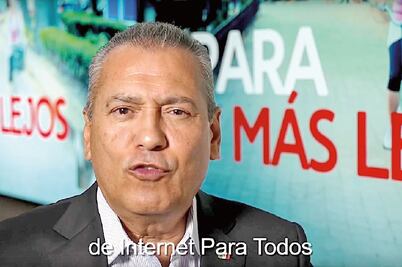 Guerra de videoblogs entre Manlio y Anaya