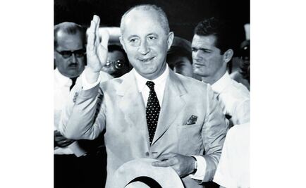 ¿Cuáles son las supersticiones de Christian Dior?