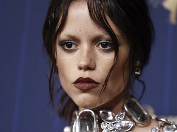 El sensual top que lució Jenna Ortega en los Premios Emmy 2025