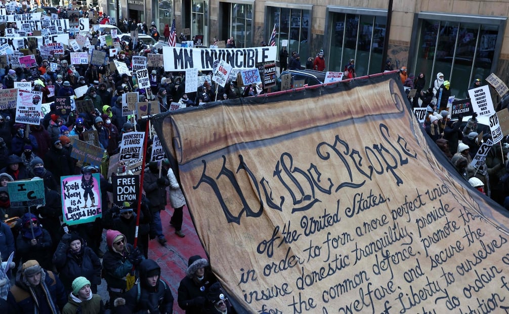 Marchan en Minneapolis contra operaciones antinmigración del gobierno Trump: Foto Charly Triballeau / AFP