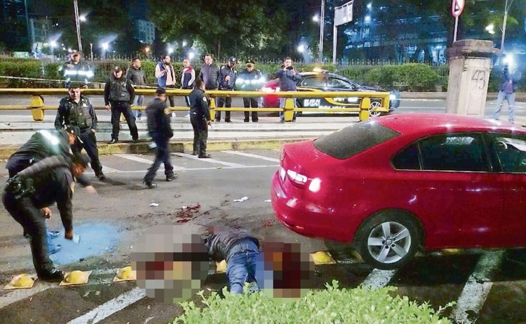 El Jetta rojo con placas G66AEN era investigado desde diciembre pasado, luego de que fue señalado por antreros como uno de los que utilizaban los cobradores de cuota de La Unión Tepito. Foto: ESPECIAL