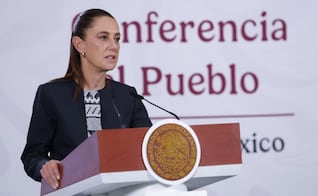Sheinbaum presenta plan B de la reforma electoral; busca reducir privilegios, asegura
