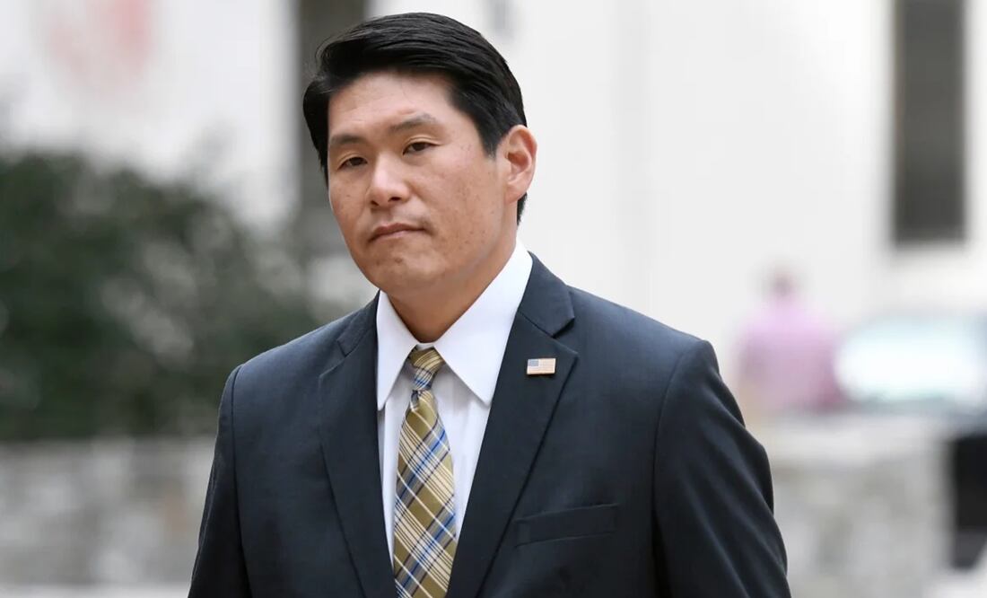 Hur eximió a Biden, de 81 años, por la retención de documentos clasificados, pero añadió que el político demostró tener "una memoria significativamente limitada", comentario que fue criticado por el presidente de EU. Foto: AP