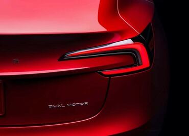 Tesla enfrenta su mayor crisis tras las polémicas de Elon Musk