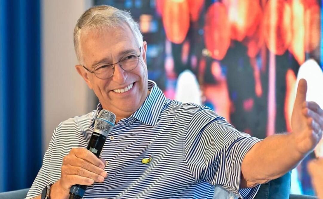 El dueño de Elektra enlistó algunos conceptos que considera que traen los nuevos libros de la Secretaría de Educación Pública. Foto: Instagram. @ricardosalinas