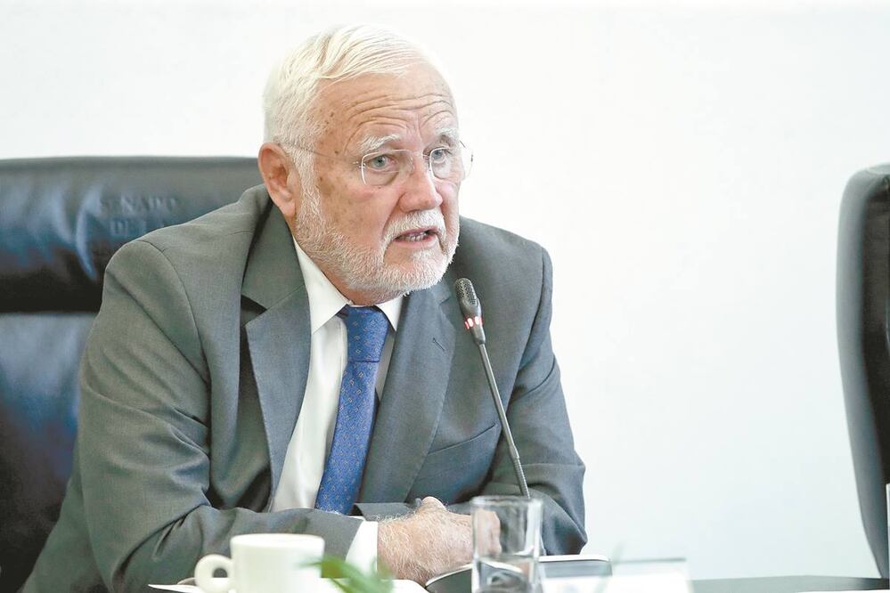 José Alonso Novelo, titular de la Cofepris, dijo que en diciembre pasado se llamó a los estados a no aplicar las vacunas procedentes de India. Foto: ARCHIVO EL UNIVERSAL