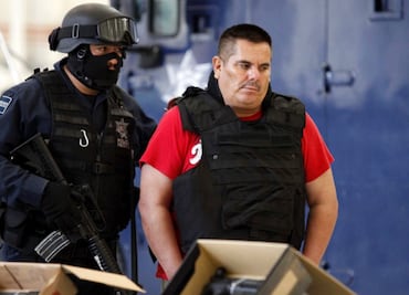 Juez frena extradición a EU de “El Chango Méndez”, fundador de la Familia Michoacana