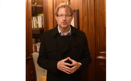 Instituto Mexicano de Ciencias y Humanidades reconoce a Andrés Roemer