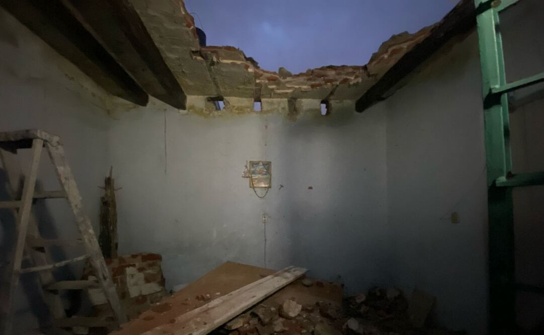 Techo colapsa tras intensa lluvia en la alcaldía Cuauhtémoc (12/06/2025). Foto: Juan Carlos Williams