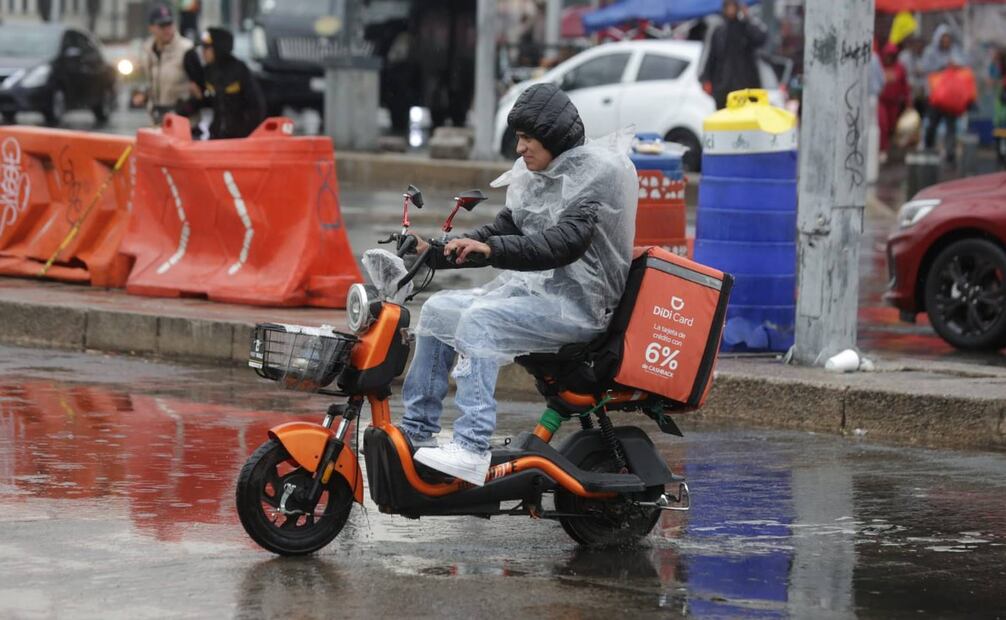 Lluvia sorprende a capitalinos 22 de diciembre 2024 / Foto: Francisco Rodríguez. EL UNIVERSAL