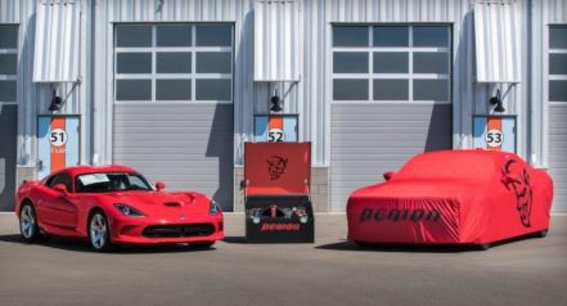 ¡Vendidos! Últimos Dodge Viper y Challenger SRT Demon