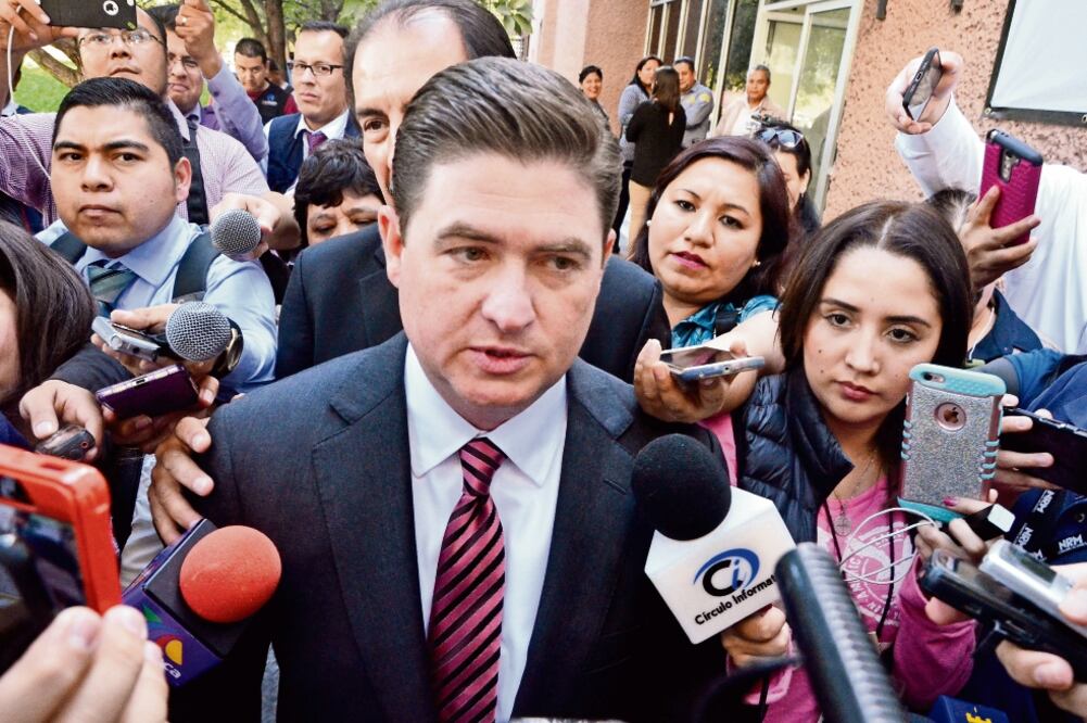 A Rodrigo Medina de la Cruz, ex mandatario de Nuevo León, se le acusa de ejercicio indebido de funciones, daños al patrimonio estatal y peculado. (ARCHIVO EL UNIVERSAL)