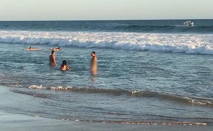 Cancelan encuentro nudista de Zipolite por Covid-19