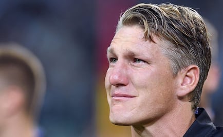 Schweinsteiger se retira en medio del llanto con Alemania