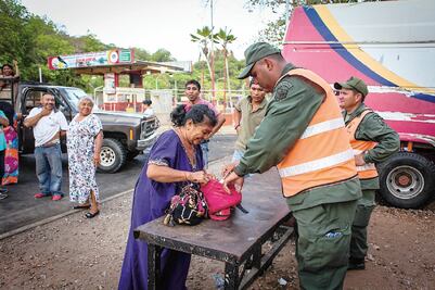 Bogotá acusa a Caracas de violar su espacio aéreo
