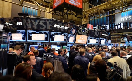 Wall Street abre con caída tras devaluación de moneda china