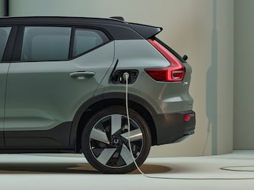 Volvo y Evergo formalizan alianza