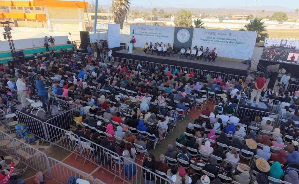 La presidenta de México, Claudia Sheinbaum, durante el seguimiento del Plan de Justicia para los Trabajadores Agrícolas de San Quintín, Baja California. Foto: Especial
