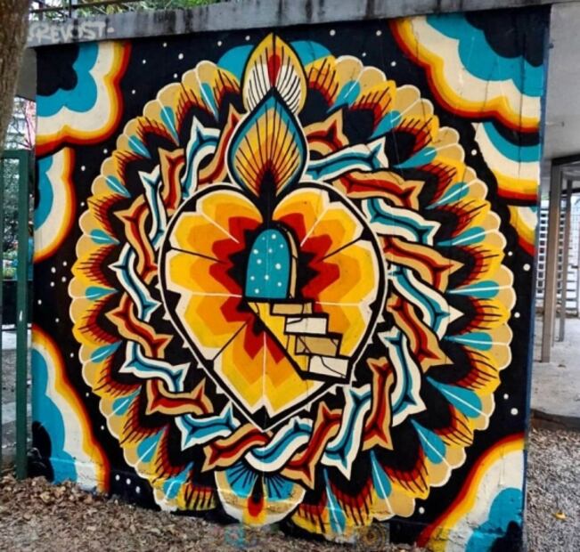 La alcaldía Cuauhtémoc también borró murales en el Parque España