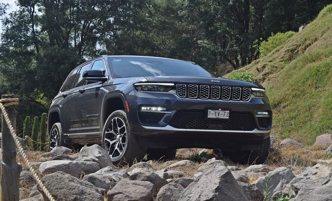 A prueba: Jeep Grand Cherokee Summit 2022, entre el lujo y la aventura