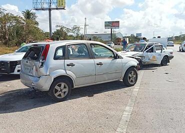 Carambola en carretera Mérida-Cancún de Yucatán deja varios lesionados; trasladan a menor de edad herida al hospital