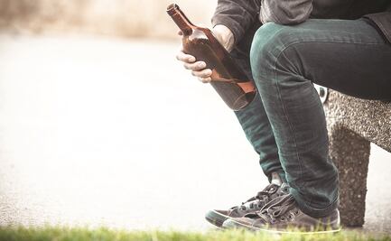 Aumentan muertes por consumo de alcohol en Inglaterra durante el confinamiento 