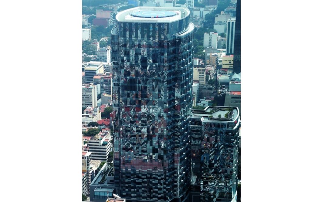 A una calle del corredor financiero más importante de la Ciudad de México se encuentra la Torre Diana.